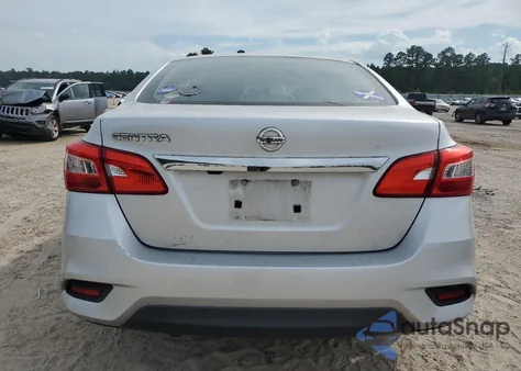 2018 Nissan Sentra S z USA, uszkodzony, nr VIN 3N1AB7AP7JY214478